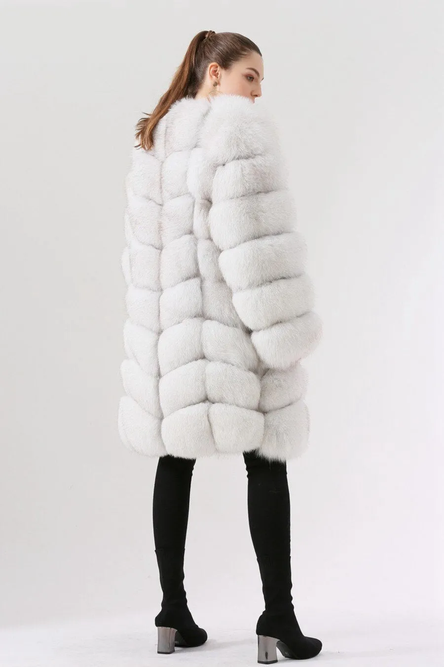 !!! Auf Anfrage noch lieferbar !!! Pelzmantel "Vogue“ Snow