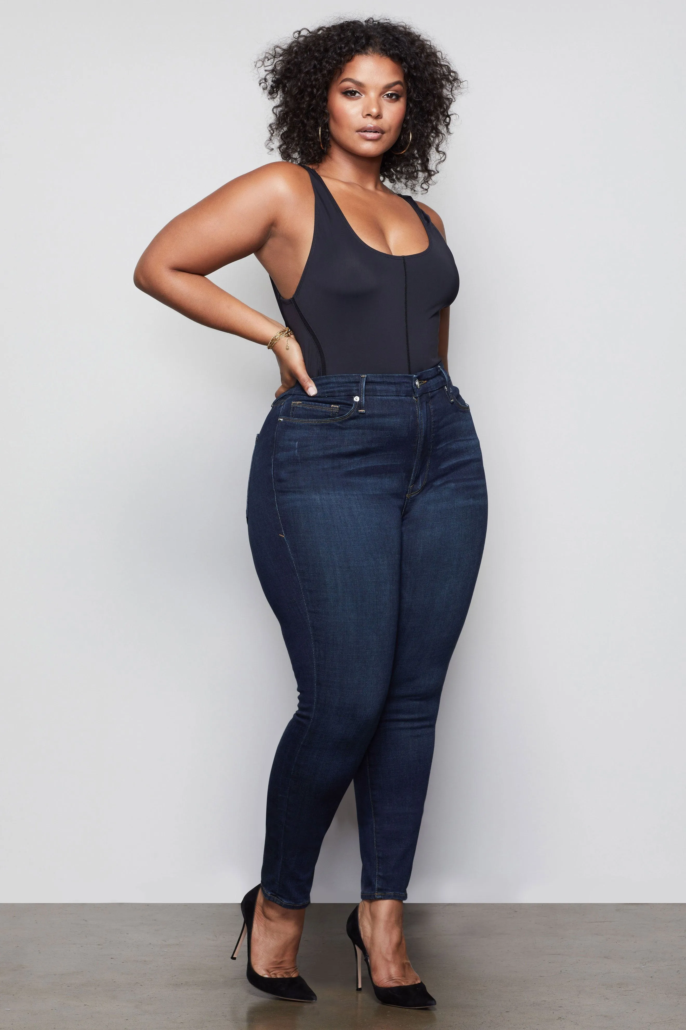 COMPRESSION TANK BODY | BLACK001