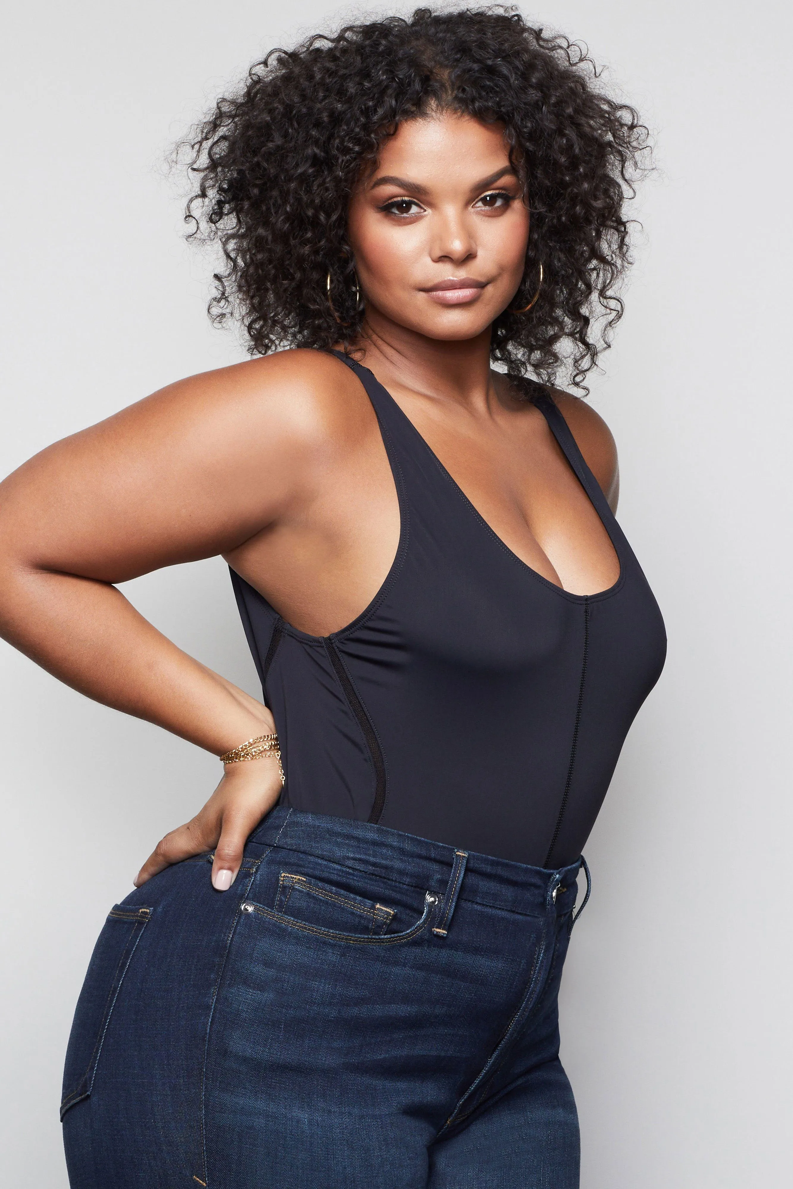 COMPRESSION TANK BODY | BLACK001