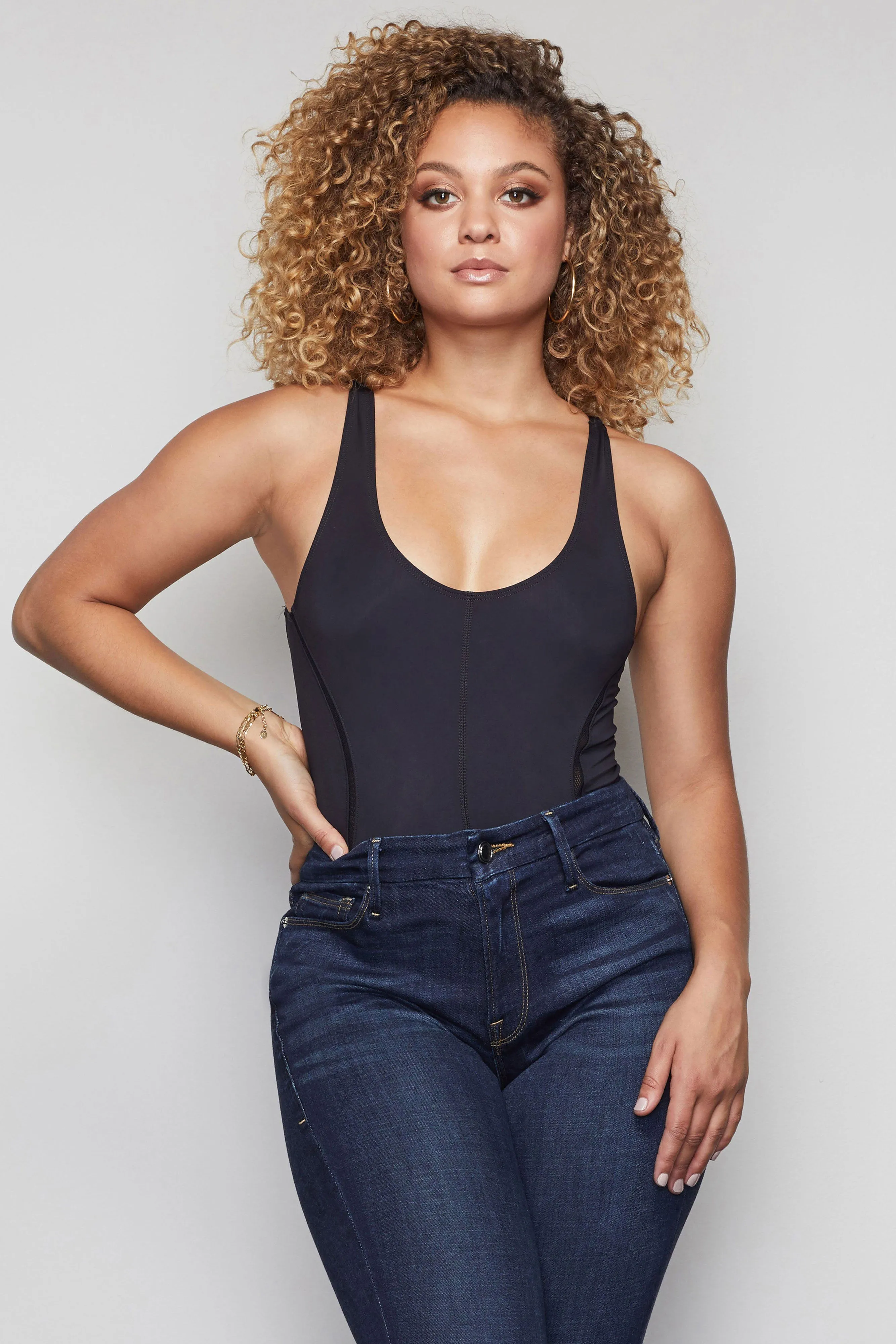 COMPRESSION TANK BODY | BLACK001