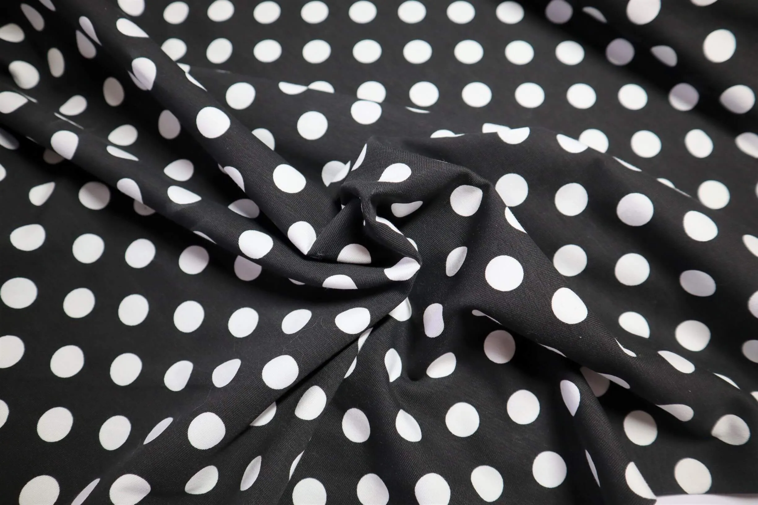 Dotty- Cotton Jersey, black