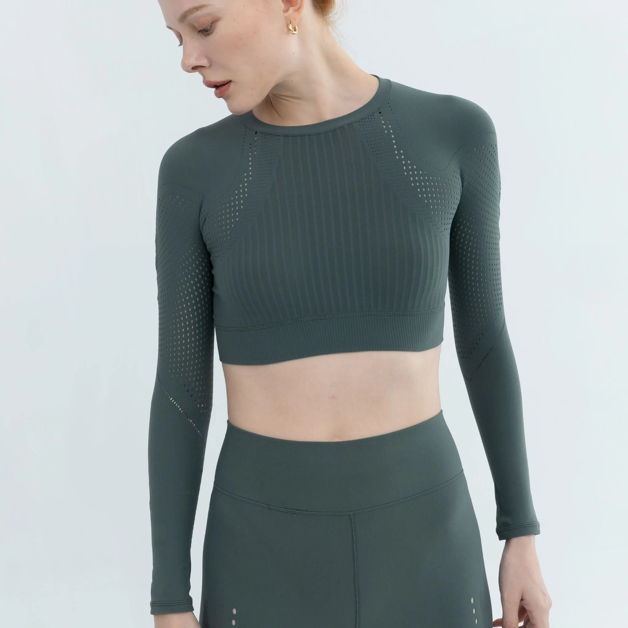 Glimmer Seamless Cropped Pullover- Ultra Short