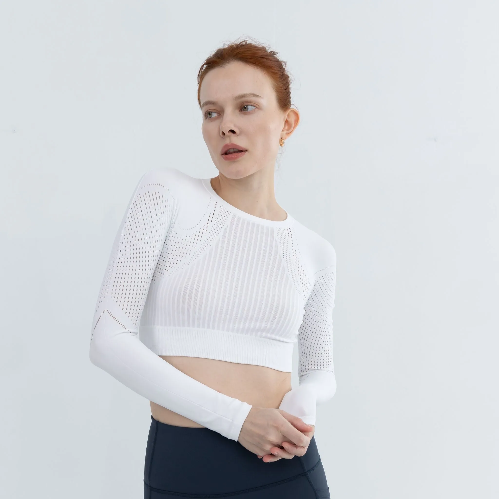 Glimmer Seamless Cropped Pullover