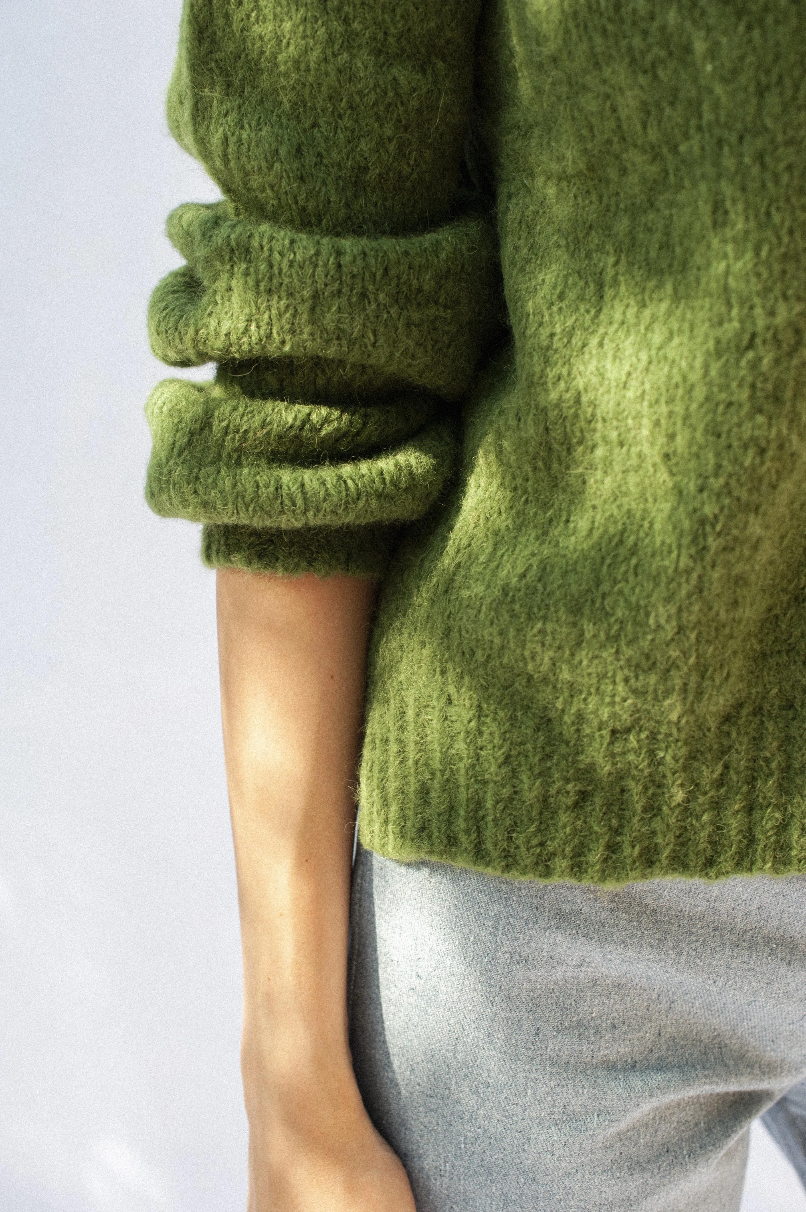knit sweater - lora - spring green