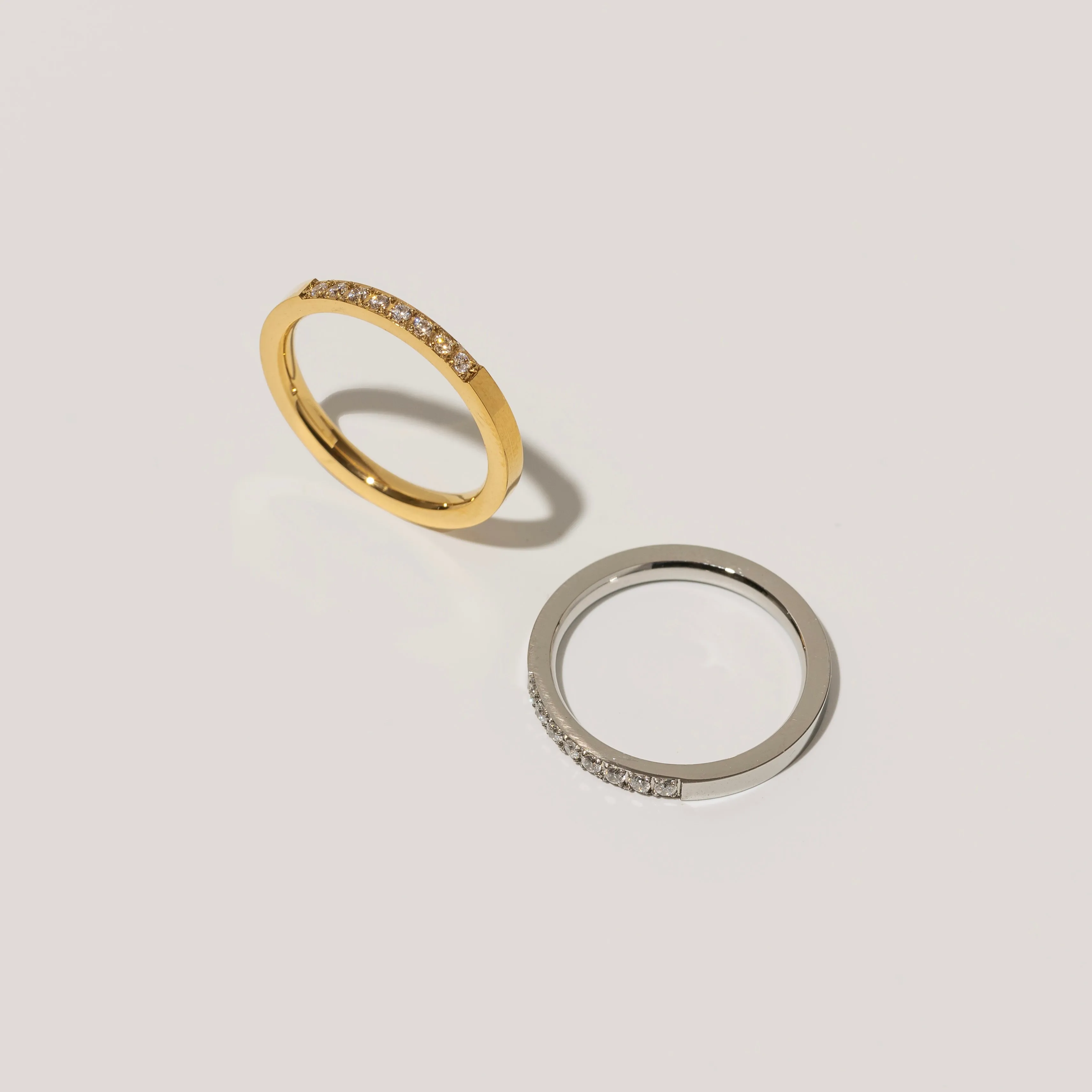 Minimalist ring